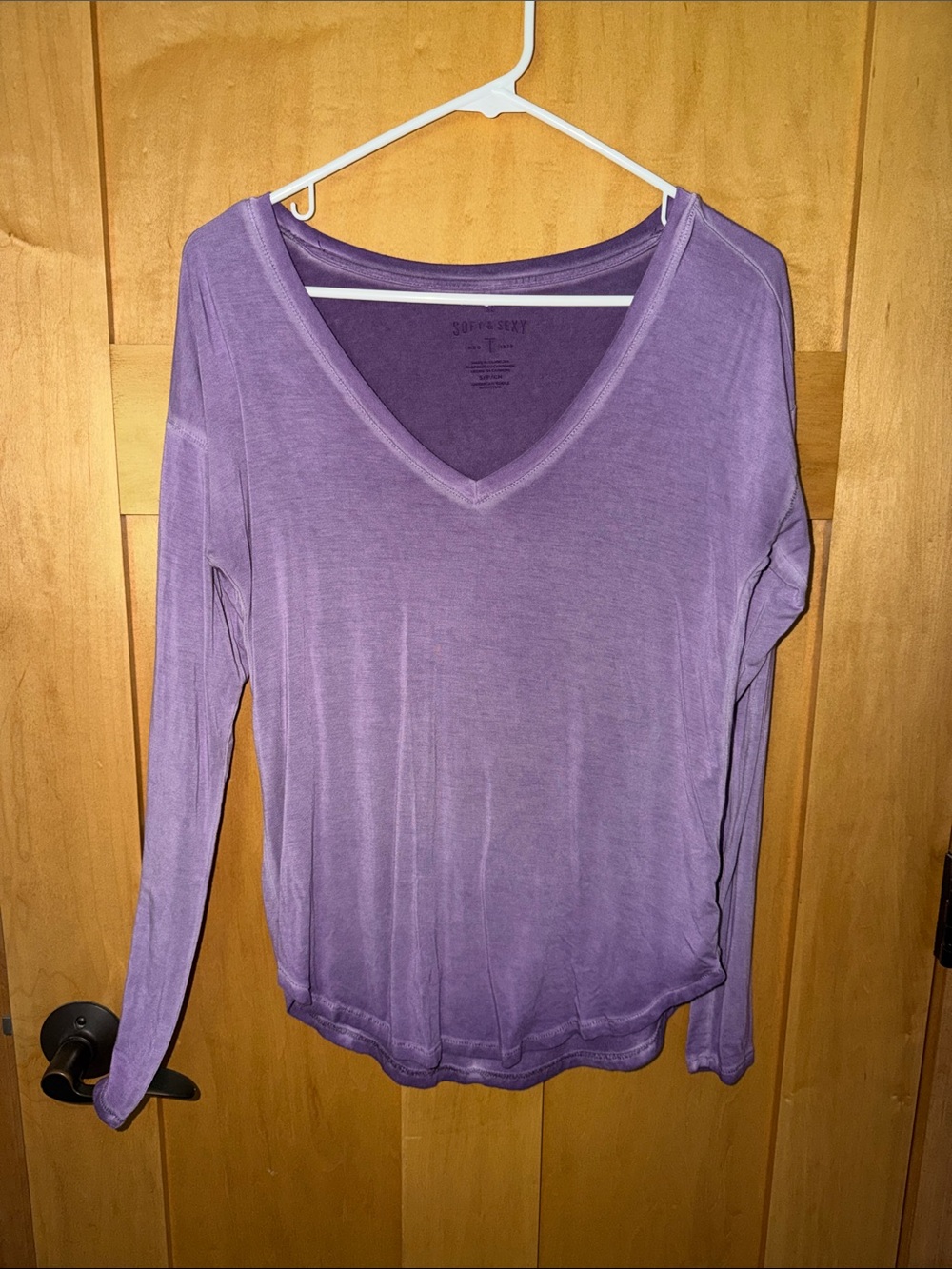 American Eagle Outfitters Lavender V-Neck Long Sleeve Top